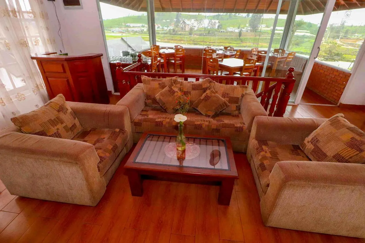 Yoho Villa Lake View Nuwara Eliya 2*,